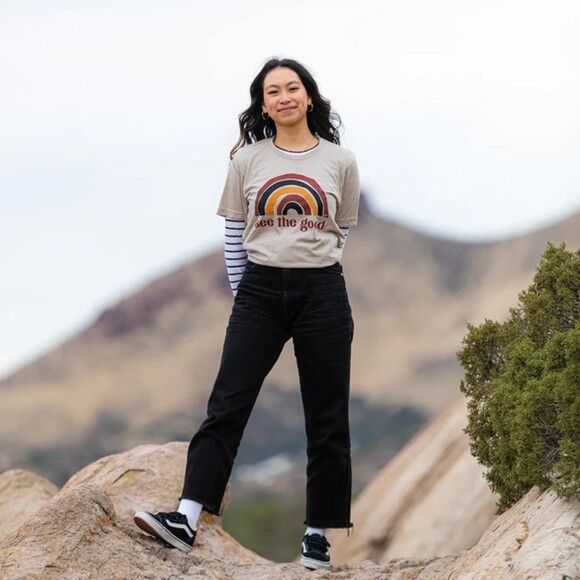 Alley & Rae See the Good boho rainbow tee shirt small - Picture 11 of 12